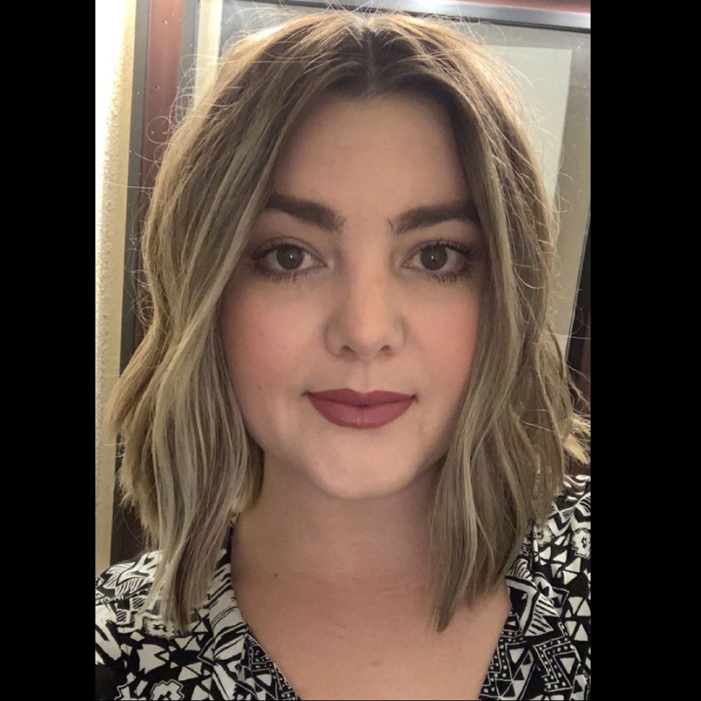 Meet your Posher, Brittany